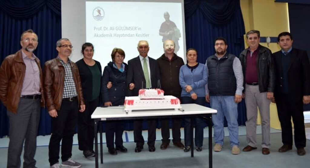 Profesör Ali Gülümser'e anlamlı veda