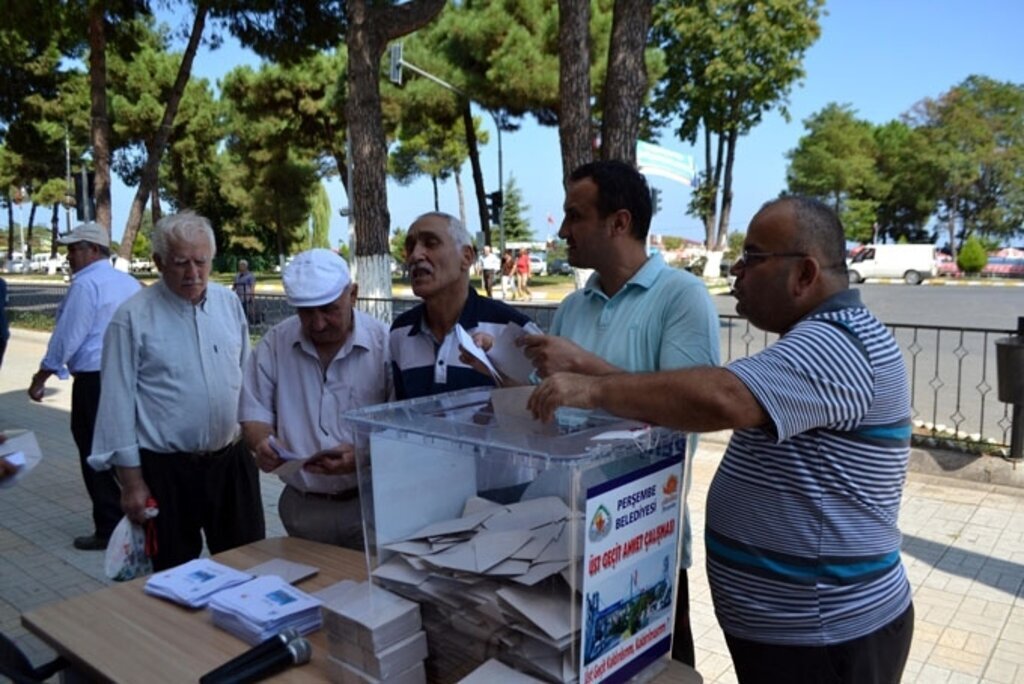 'Sakin şehir' Perşembe'de üst geçit tartışması