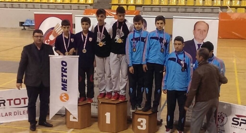 Şampiyonlar METRO Turizm’e Emanet