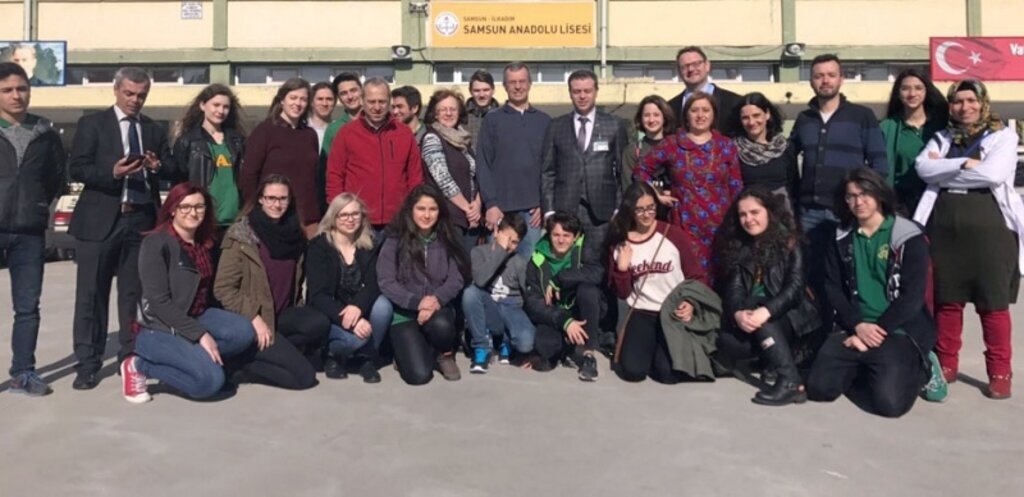 Samsun Anadolu Lisesi'nden Mültecilerin Entegrasyonu Projesi