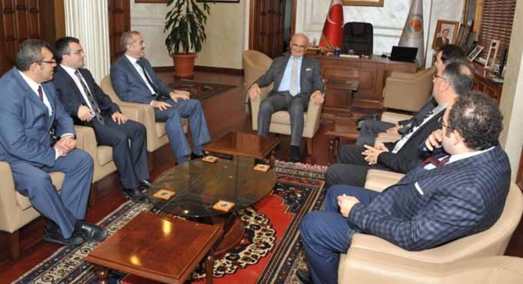 Samsun Barosu'dan Başkan Yusuf Ziya Yılmaz'a ziyaret