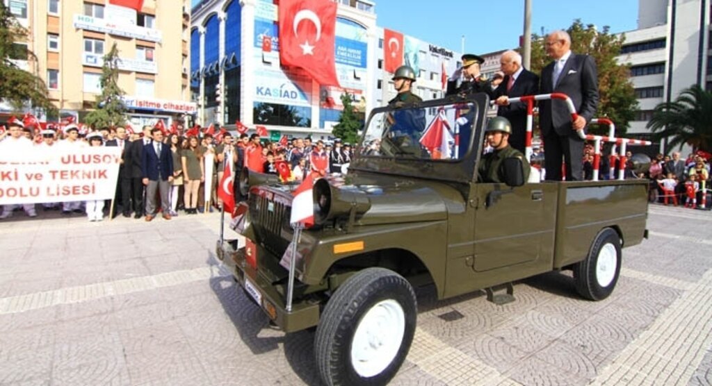 Samsun Cumhuriyet Meydanı'nda 29 Ekim kutlaması