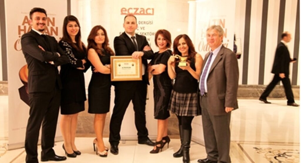 Samsun Eczacılar Odası'na 'Altın Havan' ödülü