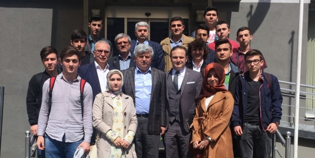 Samsun Genç Memur-Sen liseli öğrencileri ağırladı