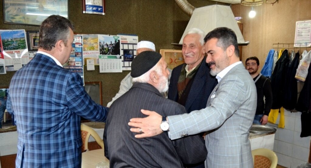 Samsun Milletvekili Suat Kılıç’tan esnaf ziyareti