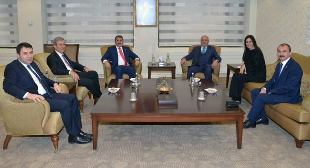 Samsun Milletvekilleri'nden Bakan Elitaş'a 'Hayırlı Olsun' ziyareti