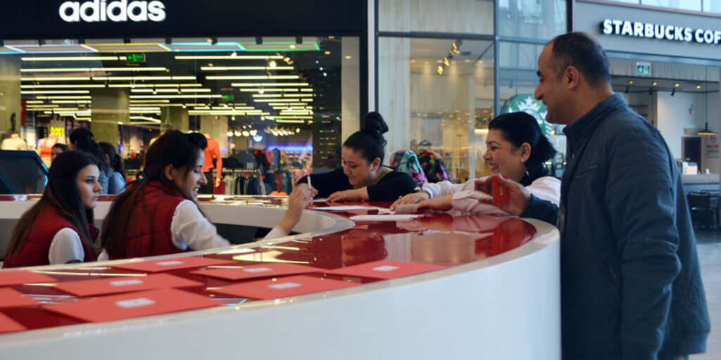 Samsun Piazza 150 TL ve üzeri alışveriş yapana hediye veriyor