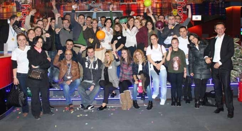 Samsun Piazza AVM'de bowling turnuvası heyecanı