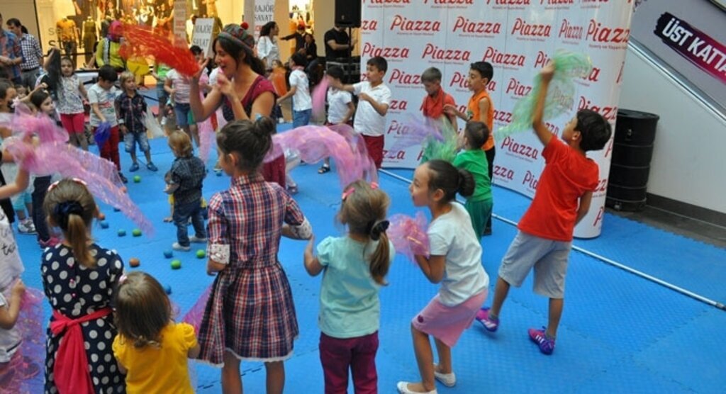 Samsun Piazza AVM’de Çocuk Kahkahaları Yükseldi