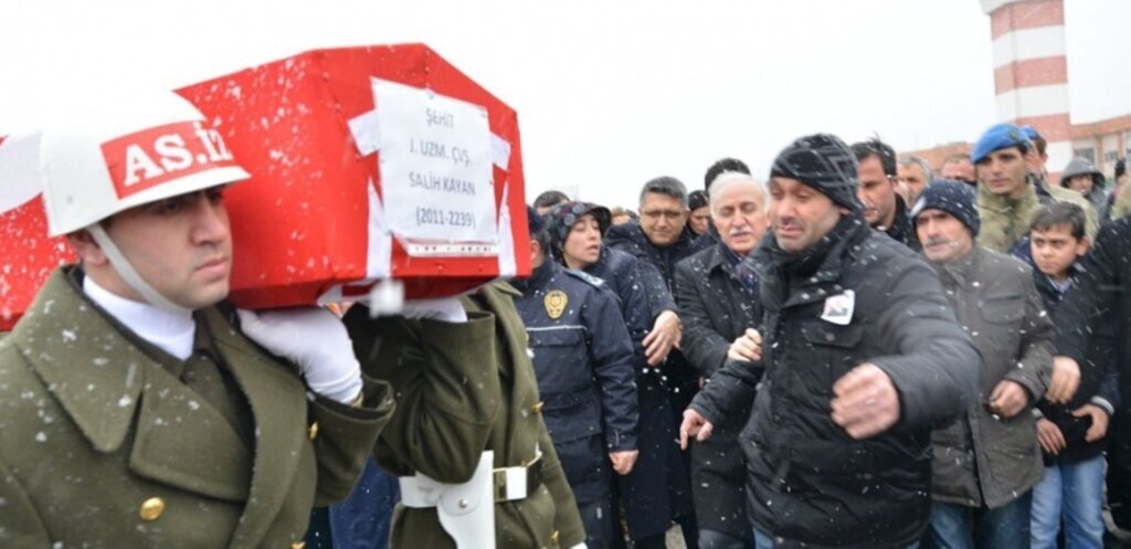 Samsun şehidini gözyaşlarıyla karşıladı