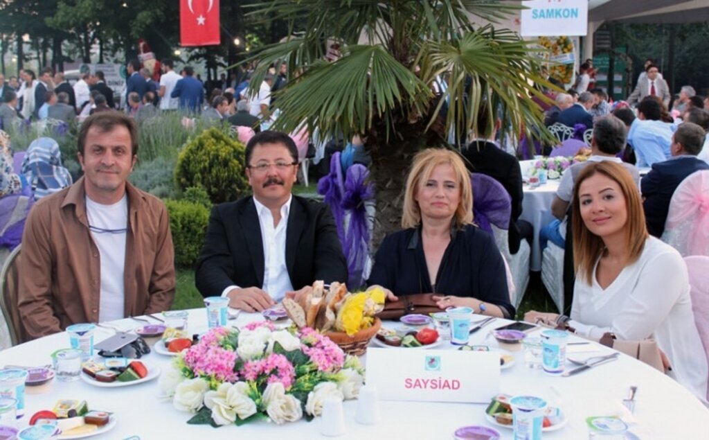 Samsun Sivil Toplum Kuruluşları Konfederasyonu'ndan iftar programı