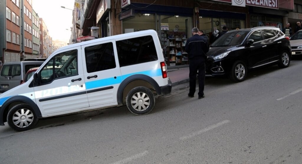 Samsun'da eczanede patlama: 2 yaralı