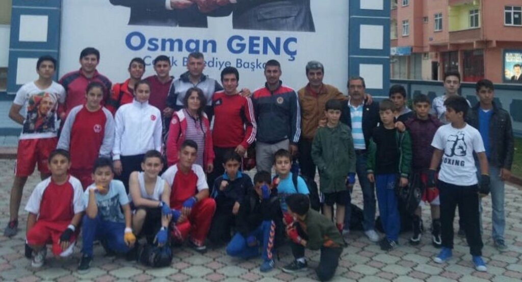 Samsunlu boksörlerden Başkan Genç'e teşekkür