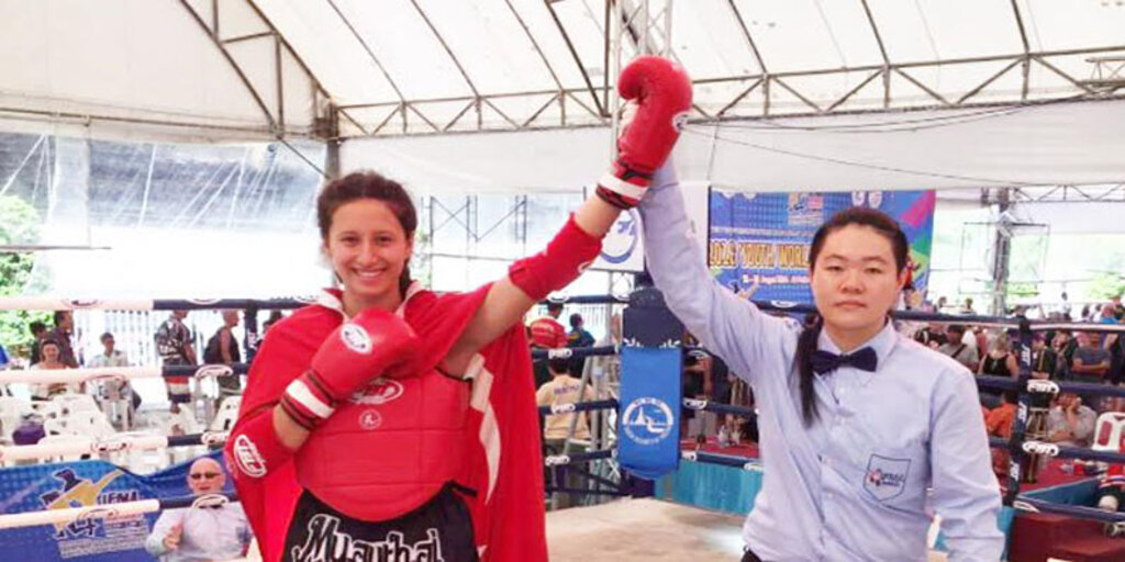 Samsunlu Milli sporcu Tuğçe Akkuş altın madalya kazandı