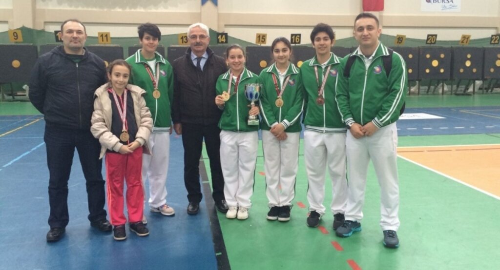 Samsun'lu Okçular salonda coştular