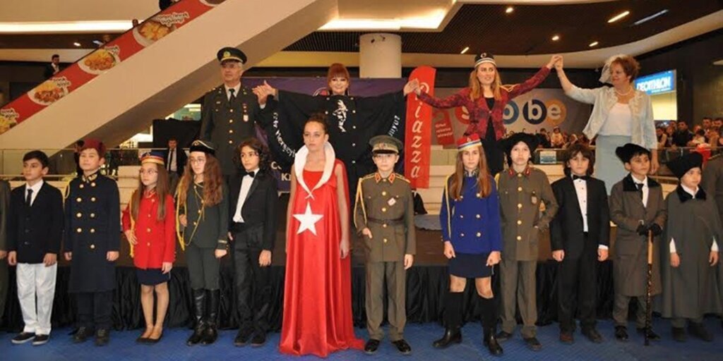 Samsunlular Cumhuriyet Bayramı Coşkusunu Piazza AVM’de yaşadı