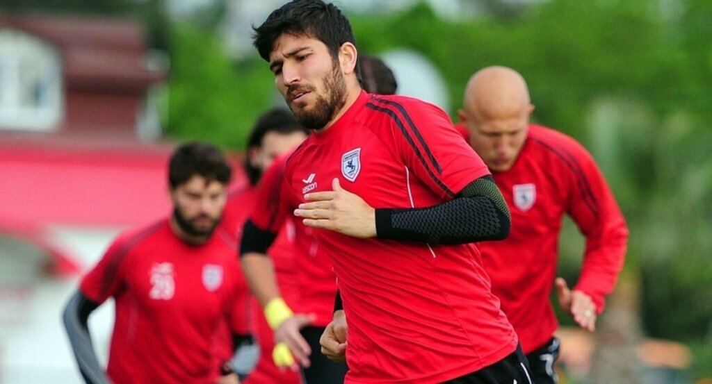 Samsunspor Altınordu'ya bileniyor