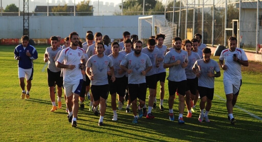 Samsunspor antrenmanlara başladı
