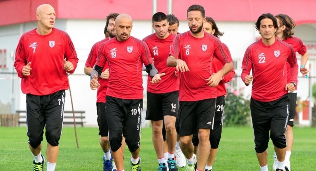 Samsunspor avantaj peşinde