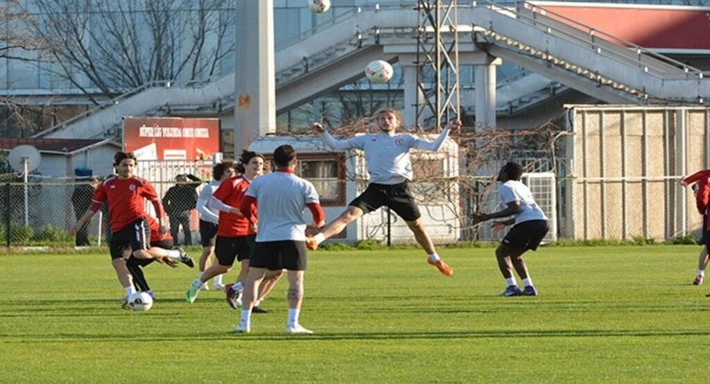 Samsunspor Multigroup Alanya maçına hazırlanıyor