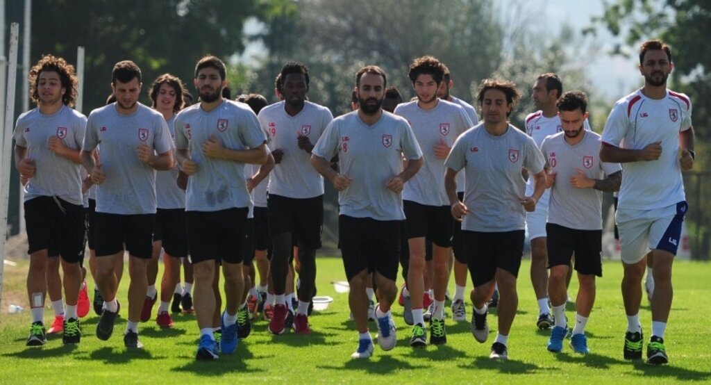 Samsunspor sabah yenileme antremanı yaptı