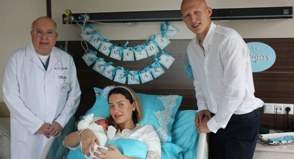 Samsunsporlu futbolcu Sezer Özmen baba oldu