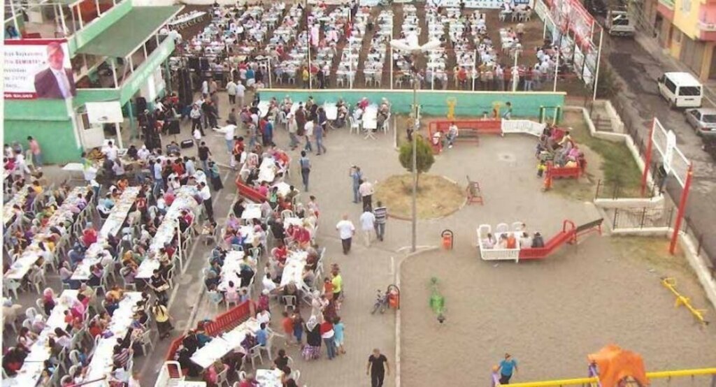 Şenliklerin adresi Fatih Mahallesi