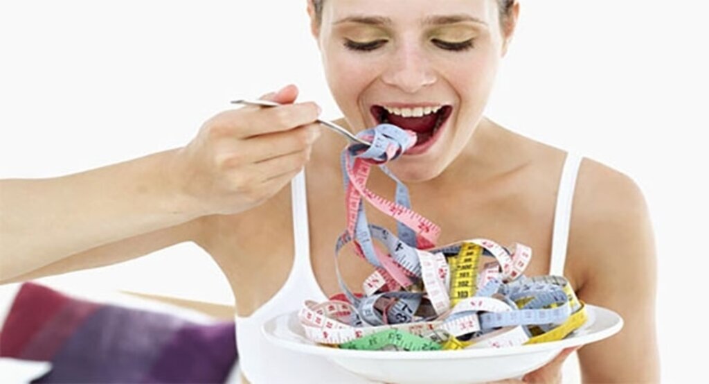 Sık kilo alıp vermek safra kesesi taşına yol açabilir