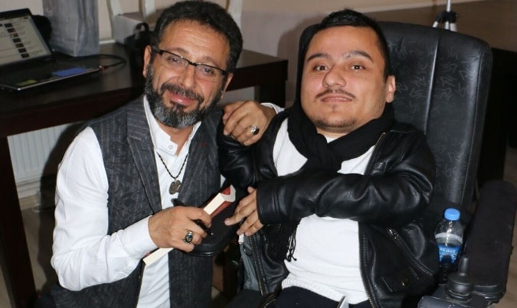 Sinan Yağmur Atakum'da sevenleri ile buluştu