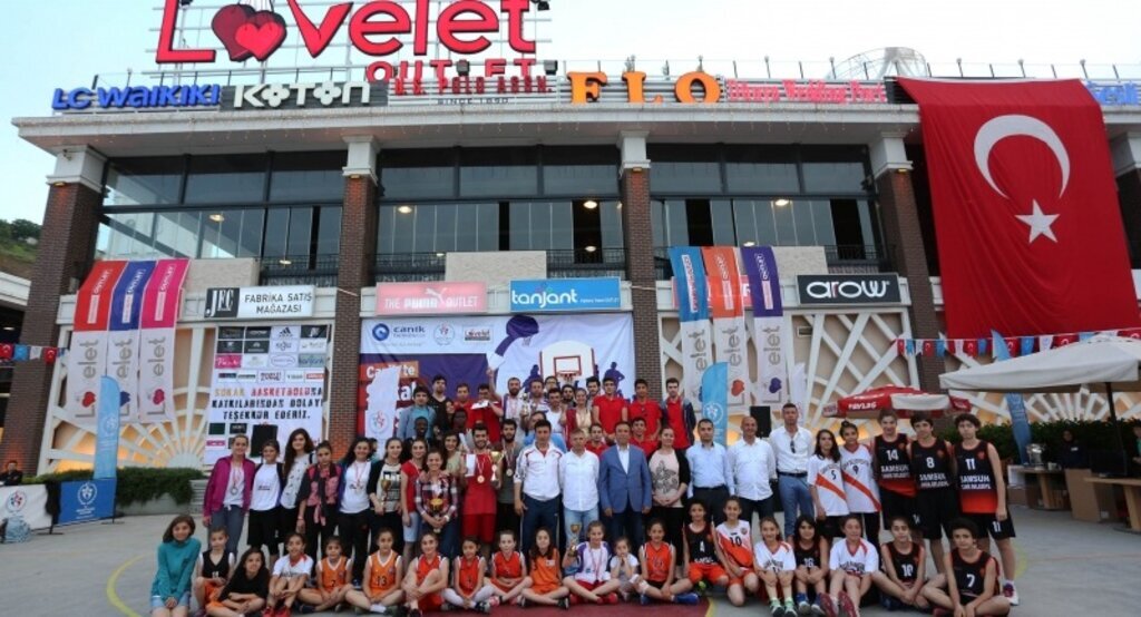 Sokak Basketbolu'na muhteşem kapanış