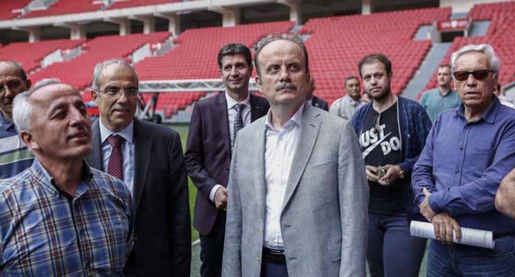 Spor tesislerinde çalışmalar son sürat devam ediyor