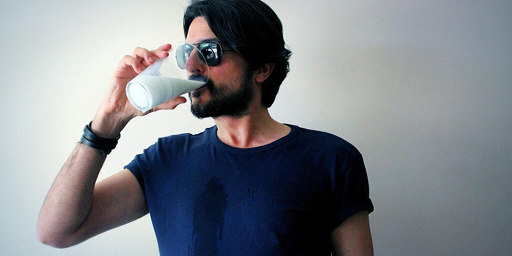 Tam yağlı süt ürünleri tüketen erkeklere kötü haber!