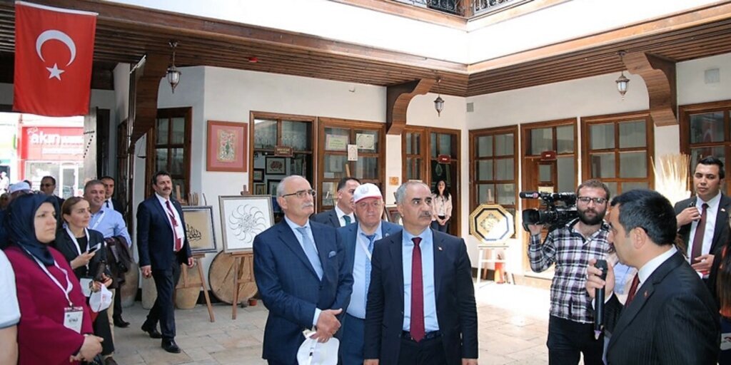 Tarihi Kentler Birliği üyeleri Sivas'ı gezdi