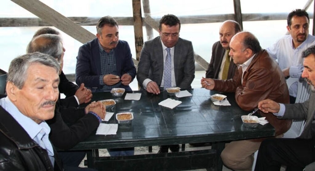 Taşçı ve Çakır'dan Cemevi ziyareti