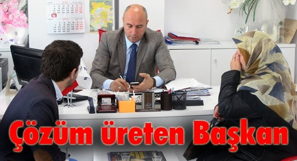 Tekkeköy Belediye Başkanı Hasan Togar halkla iç içe