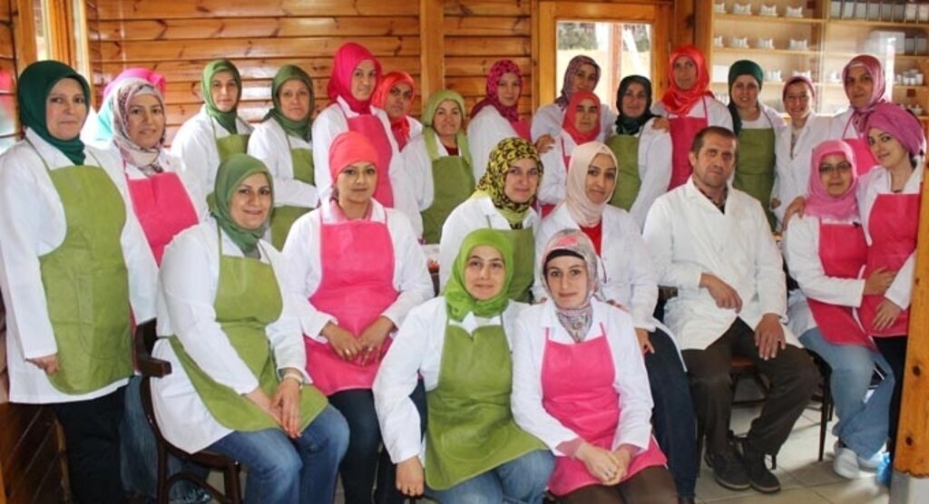 Tekkeköy Belediyesi Aşçı Yardımcılığı kursunu başlattı