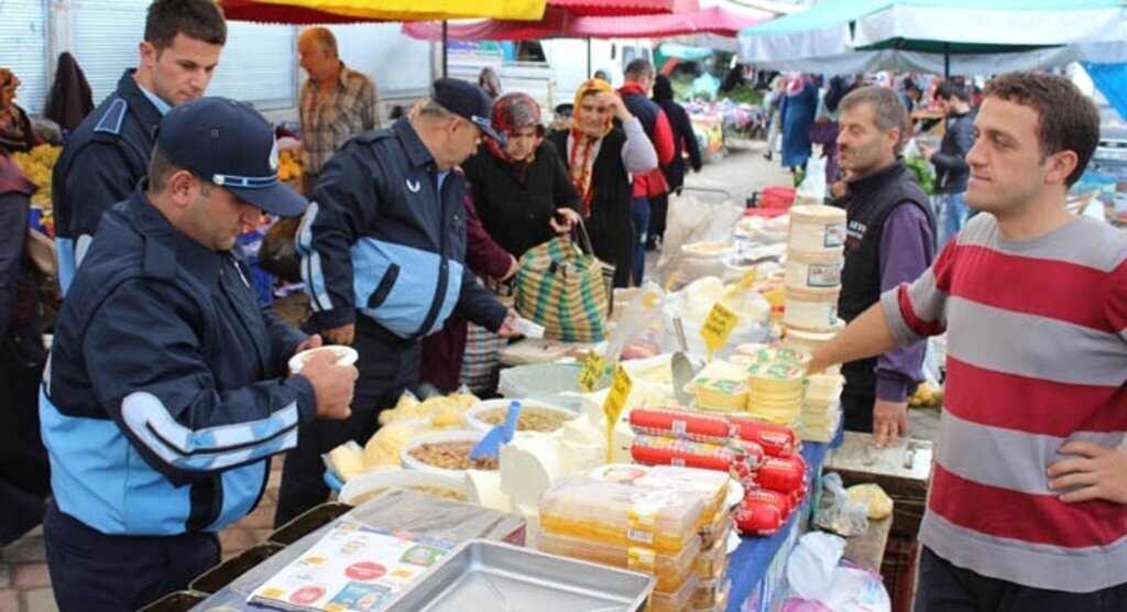 Tekkeköy Belediyesi Zabıta Ekipleri Göz Açtırmıyor