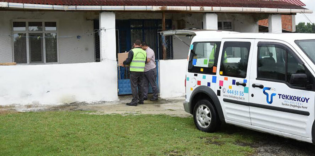 Tekkeköy Belediyesinden 2053 haneye Ramazan yardımı 