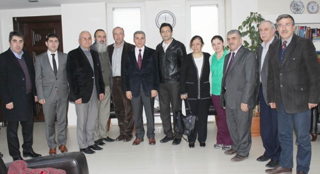 Tekkeköy Kent Konseyi'nden Kaymakam Erler'e ziyaret