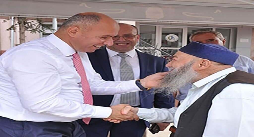 Tekkeköy’de coşkulu bayramlaşma