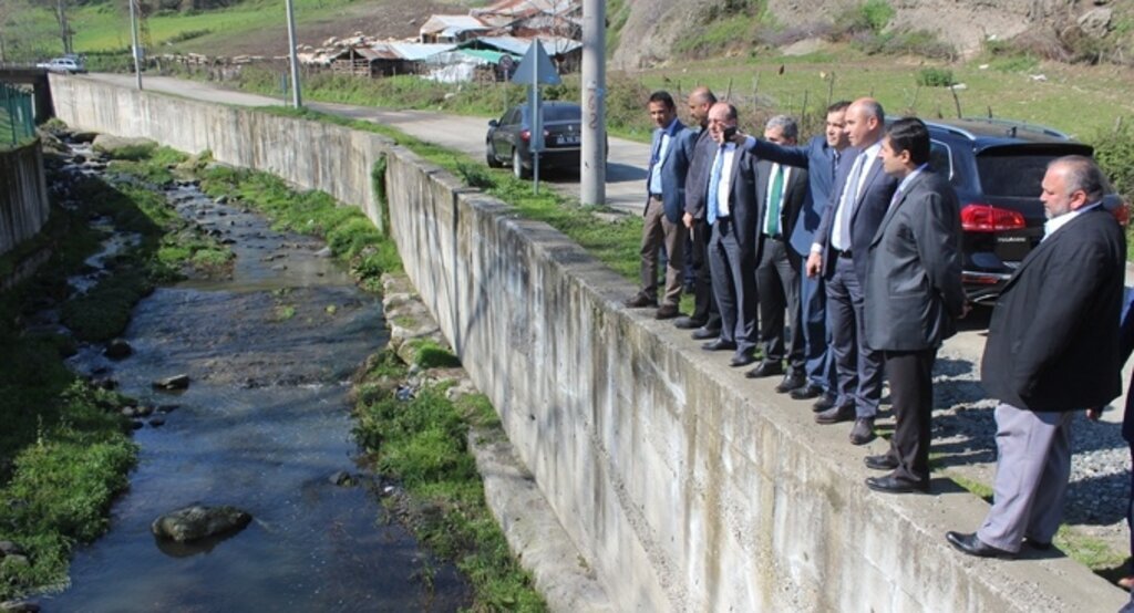 Tekkeköy’de Dereler Islah Ediliyor