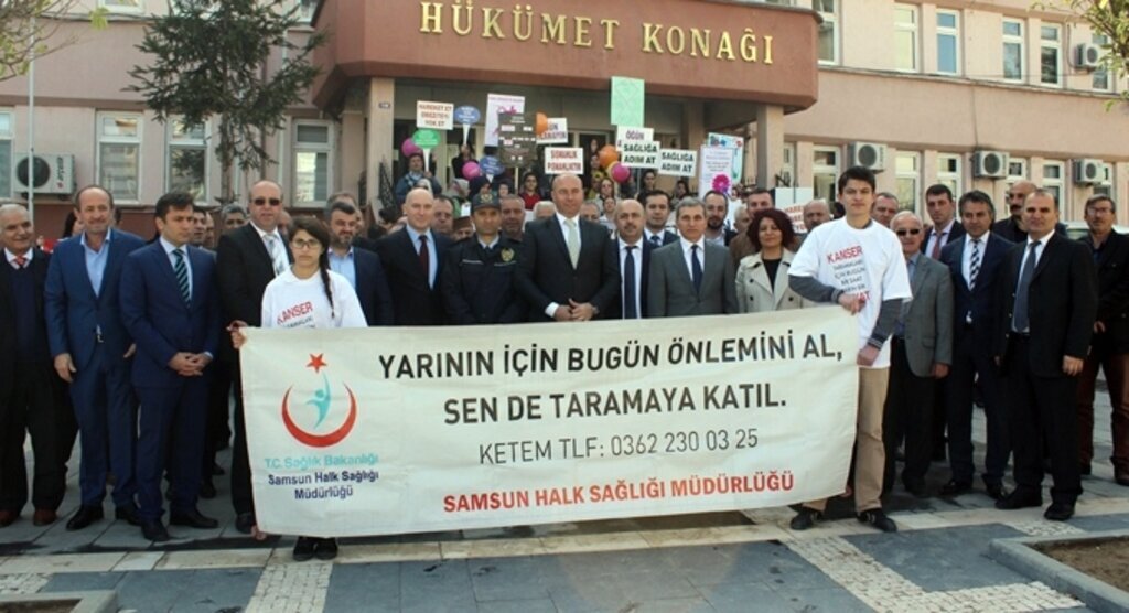 Tekkeköy'de kansere dikkat çekmek için yürüdüler