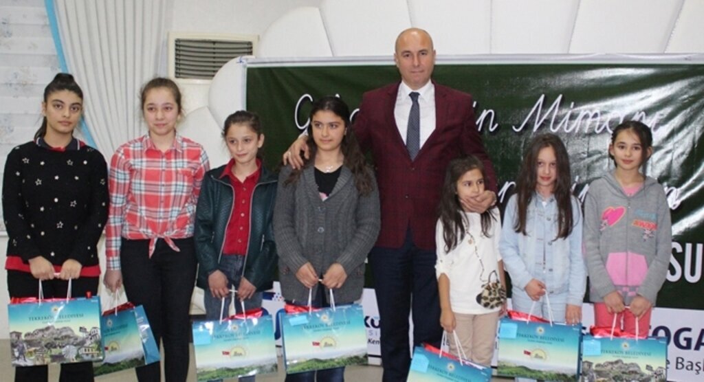 Tekkeköy’de unutulmaz Öğretmenler Günü programı