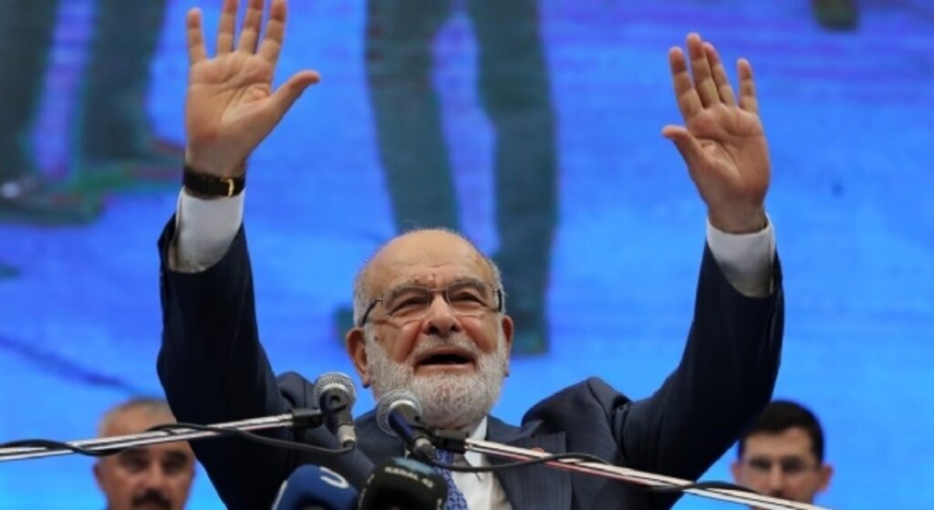 Temel Karamollaoğlu Saadet Partisi'nin Yeni Genel Başkanı oldu