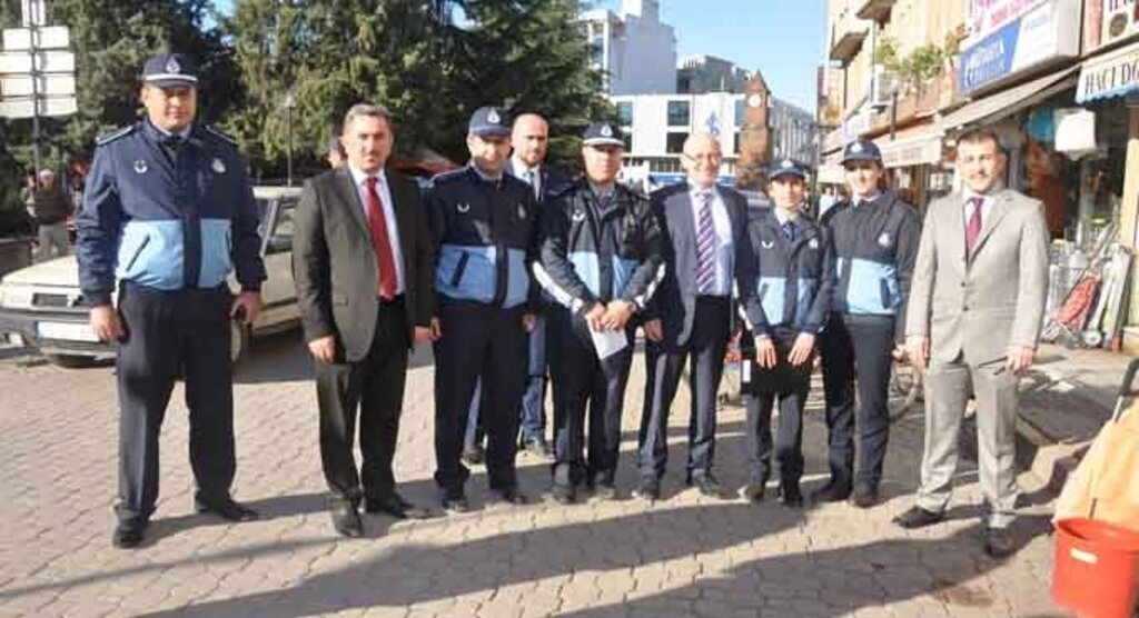 Terme'de kaldırım işgaline denetim