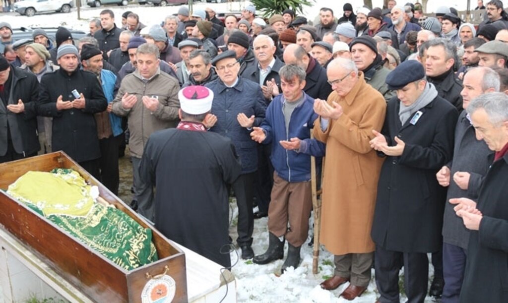 Terme'de su kanalına düşen öğrenci boğuldu