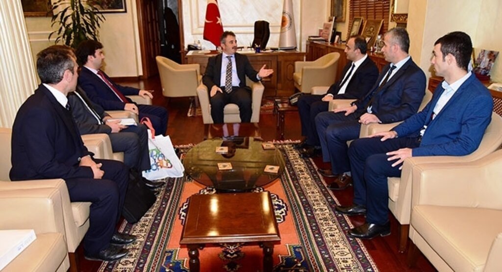 THY Müdürü Ericekli Büyükşehir Belediyesi’ni ziyaret etti