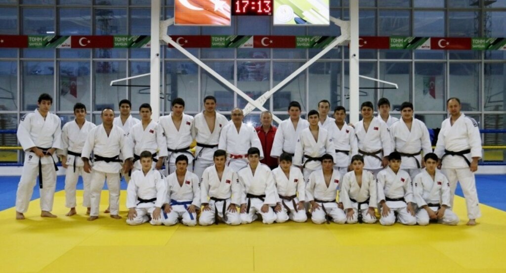 Tohm'da seminer başladı