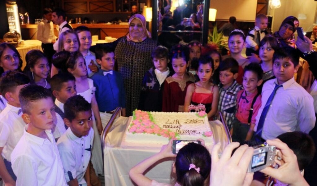 Toptepe İ.O 4/A Sınıfı'ndan mezuniyet gecesi