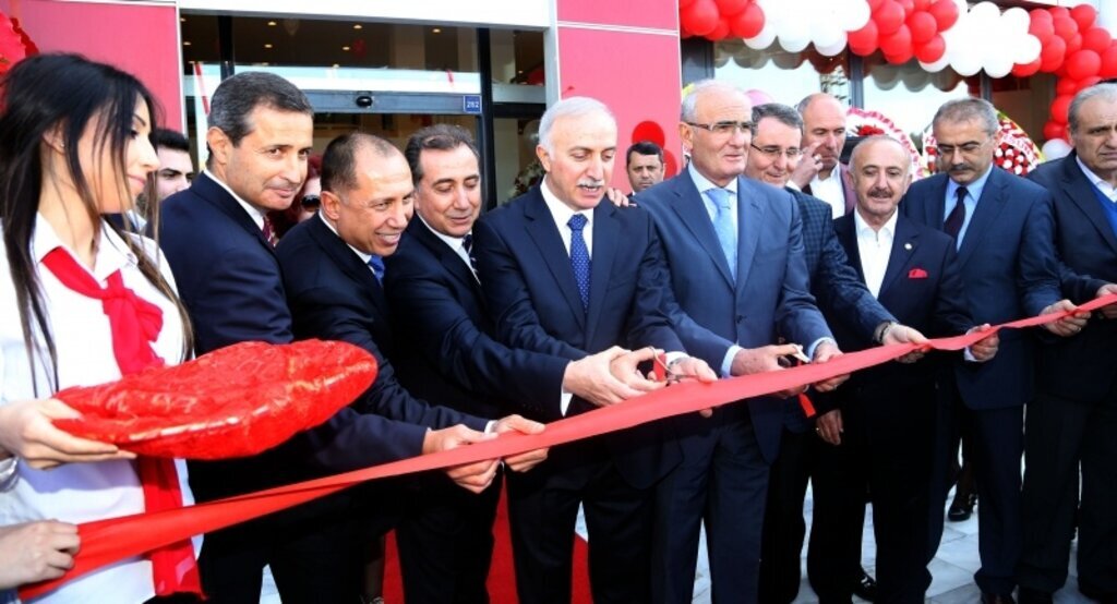 Toyota Plaza Derindere Koçak Samsun'da hizmete girdi